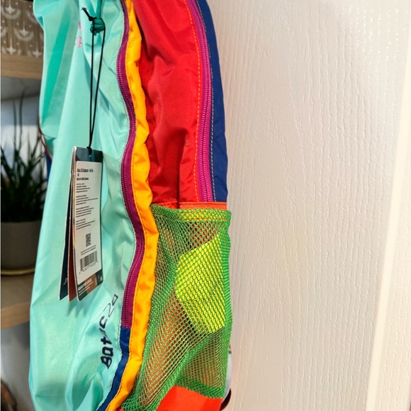 Cotopaxi Batac 24L Backpack with Aqua and Red - Picture 3 of 6